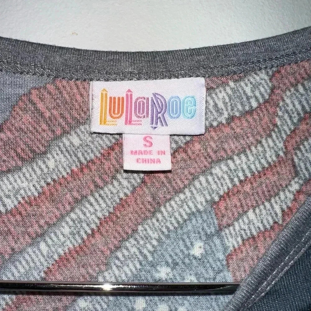Women's LuLaRoe Baseball Tee Shirt, S, Navy Red Grey American Flag - Picture 2 of 9